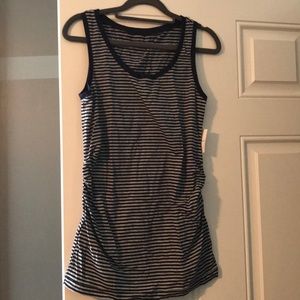 Gap maternity tank
